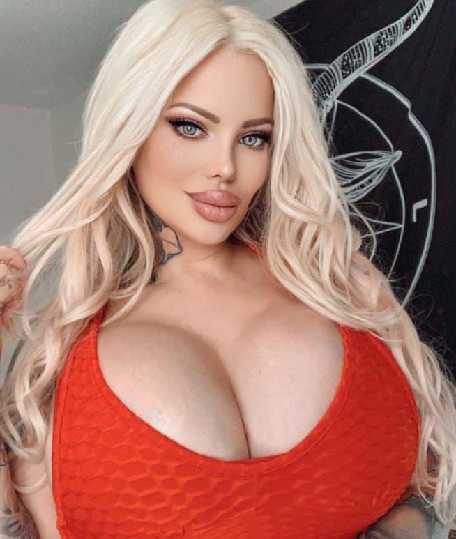 En una entrevista presentada por el programa 'Sale el sol' el 12 de abril, la actriz respondió a quienes piensan que está obsesionada por las cirugías. Dijo que lo hace porque vive de su cuerpo y quiere cuidarse: 
<b>"Envejecer con dignidad"</b>.