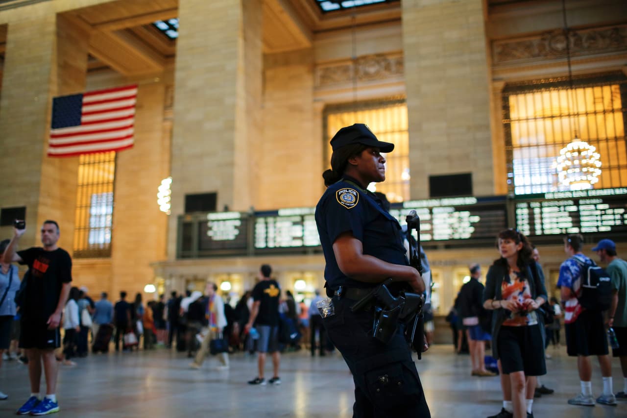 Autoridades no han determinado en qué momento reducirán a sus niveles usuales la vigilancia.