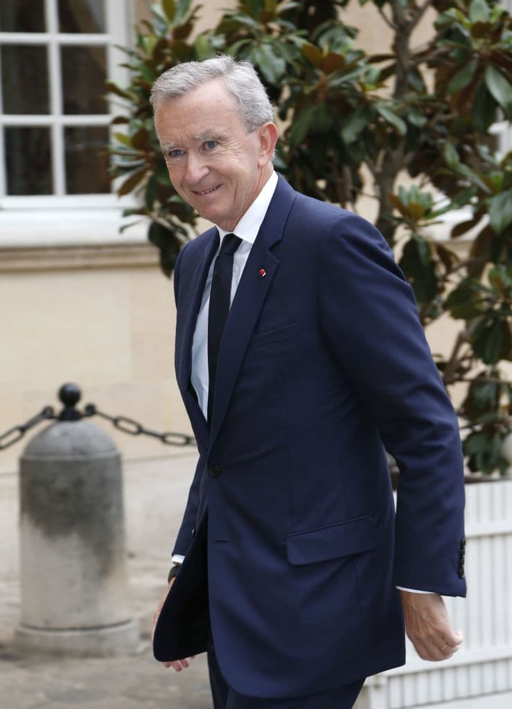 <b>Bernard Arnault</b> es el CEO del conglomerado de marcas de lujo LVMH, con lo que ha podido amasar un capital de 167 billones de dólares, según Bloomberg.