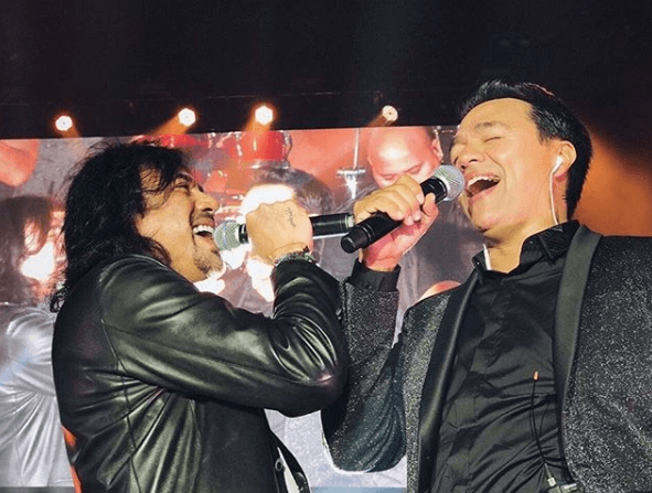 De los cinco nominados que compitieron por el premio Canción "replay" del año, los ganadores fueron Los Temerarios, con la melodía 'Yo te amo'.