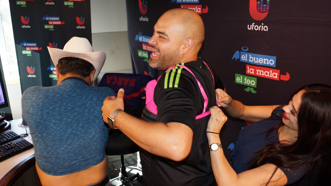 Otro regalo sorpresa de Carlita para Raúl 'El Pelón' y El Feo.