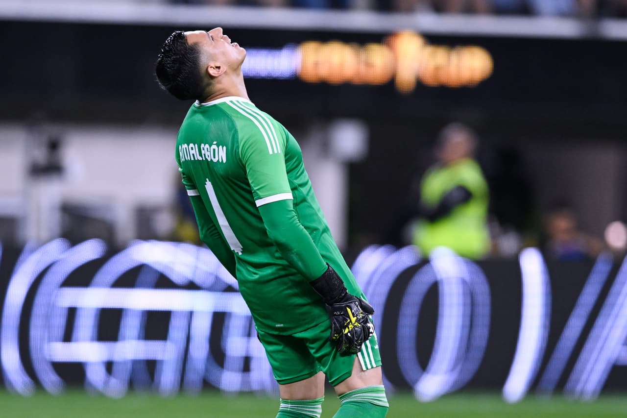 Reprobados: las calificaciones para el Tri vs. Colombia