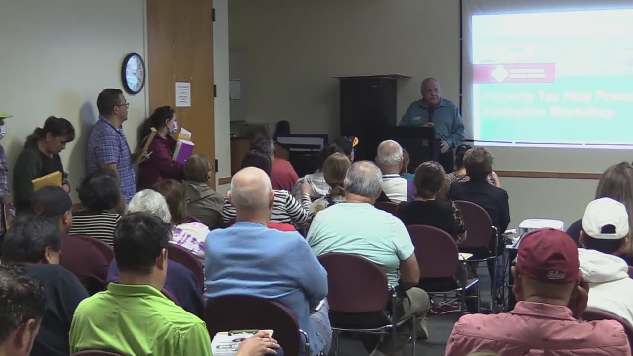 Comunidad abarrota taller de impuestos organizado por la ciudad de San Antonio