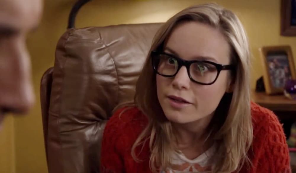 <b>Brie Larson- Rachel </b>
<br>Actriz que le dio vida a Rachel, una estudiante de Greendale Community College que divide su tiempo entre sus múltiples trabajos y su educación. Su primera aparición fue en el episodio de la cuarta temporada 'Herstory of Dance' y desde un inicio fue evidente la atracción entre ella y Abed, debido a su gusto por la televisión y las películas.
<br>