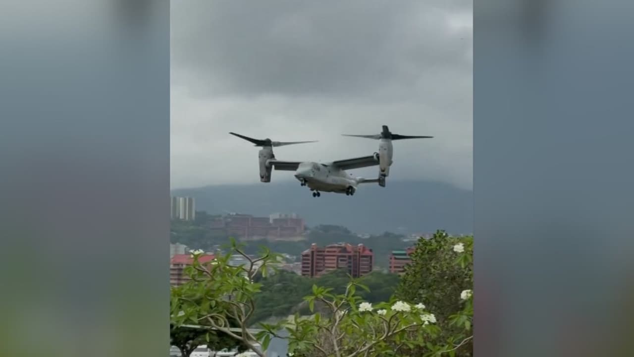 El jefe del Comando Sur visitó Caracas para supervisar simulacro con helicópteros