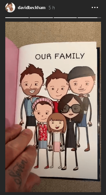 El libro llega a su fin con una ilustración de la familia completa: David, Victoria, Brooklyn, Romeo, Cruz y Harper Beckham en un simpático dibujo que retoma los detalles físicos característicos de cada uno.