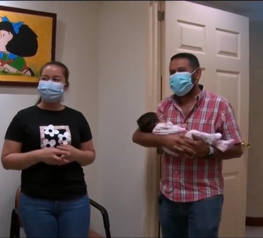 “Todos los días se despierta con ganas de vivir.
<b> Por eso lucharé por ella hasta que Dios me lo permita”</b>, sentencia Isabel.
<br>