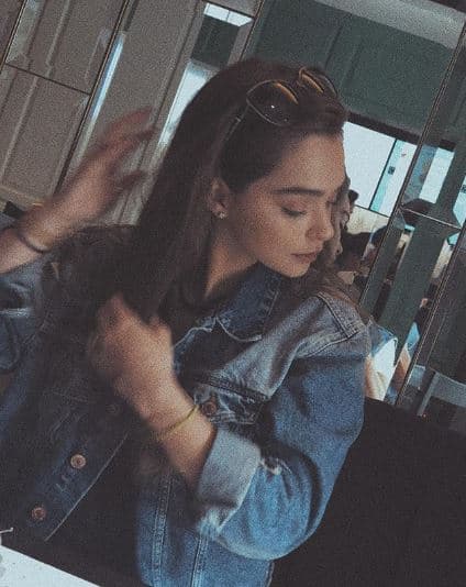 "Yo sigo mis estudios. Quiero ser abogada aparte de la actuación, lo voy a llevar de la mano. Quiero estudiar derecho internacional.Mi mayor sueño, además de la actuación, es trabajar en la ONU, representar a México, ayudar a México en lo que más pueda", aseguró.