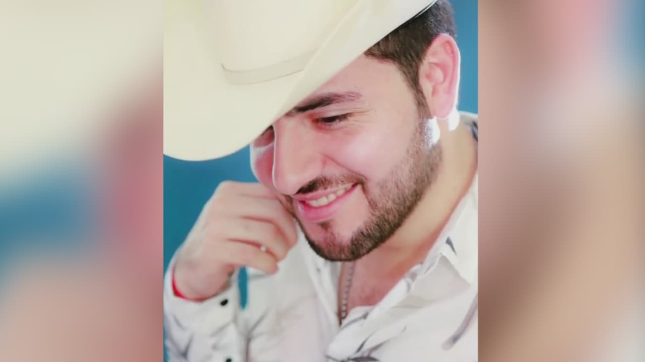 <b>4. Jorge Valenzuela</b>
<br>La madrugada del 8 de julio de 2018, el cantante de regional mexicano Jorge Valenzuela murió en un accidente automovilístico en Culiacán, Sinaloa. 
<b>En el video puedes conocer más detalles del aparatoso accidente que sufrió. </b>