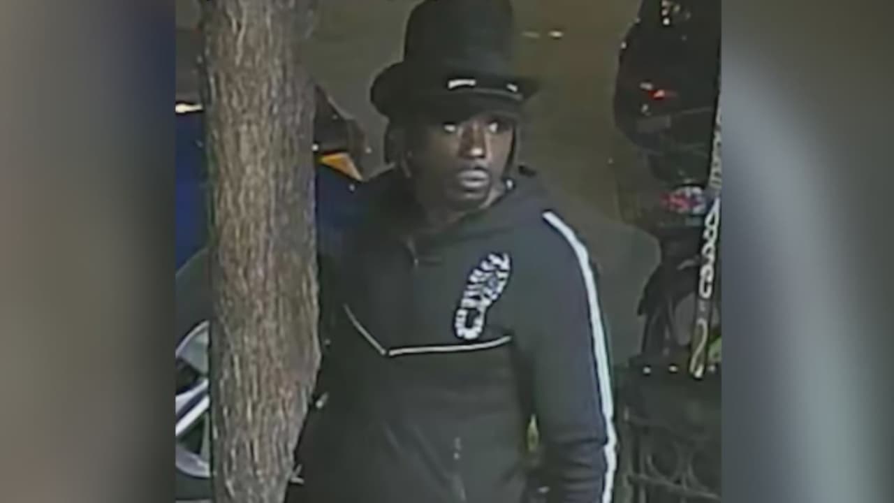 Un desamparado apuñala a tres personas tras una pelea por comida en Manhattan: buscan al sospechoso