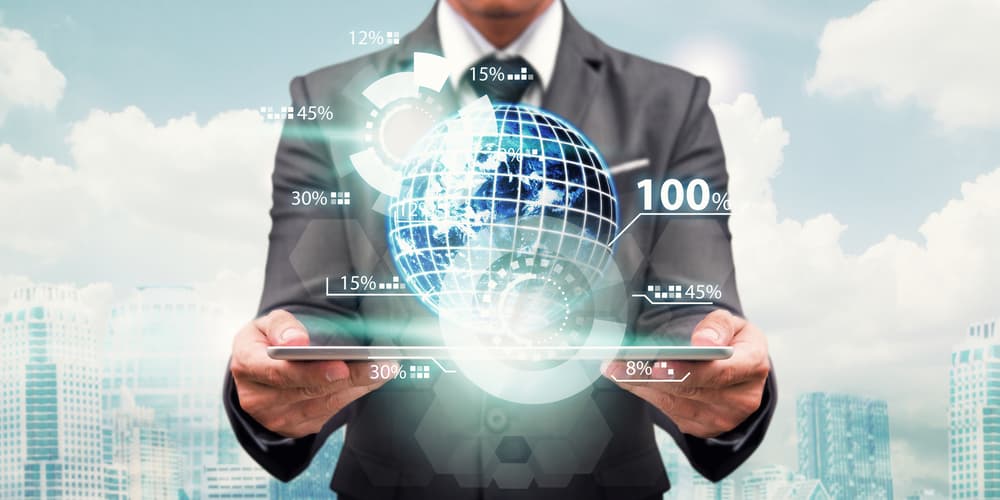 La terminación de las fronteras, la comunicación internacional –Internet, por ejemplo, celulares- los viajes espaciales, el auge del fanatismo religioso versus la ciencia, la automatización, los robots, los llamados drones, la expansión de la conciencia, los viajes interplanetarios y muchos otros factores más.