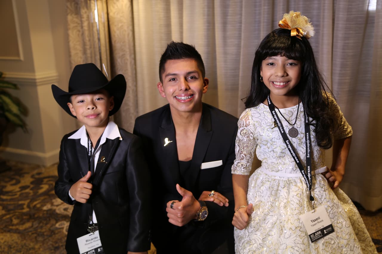 Diferentes artistas también fueron parte de la gala y apoyan regularmente a los niños de St. Jude.