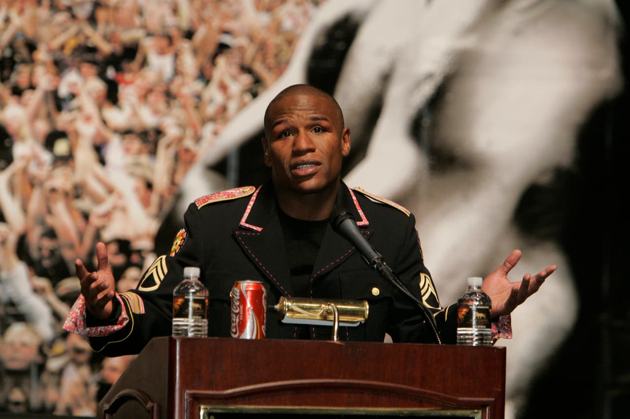 "Siempre hay que tener un villano, y siempre me harán el villano de la película. Ya me acostumbré a eso... Me hace trabajar más duro, y me hace pelear más fuerte".