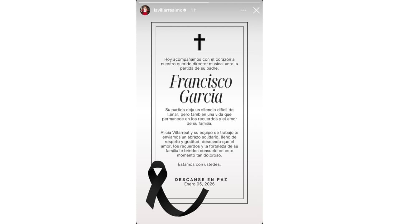 Alicia Villarreal de luto.