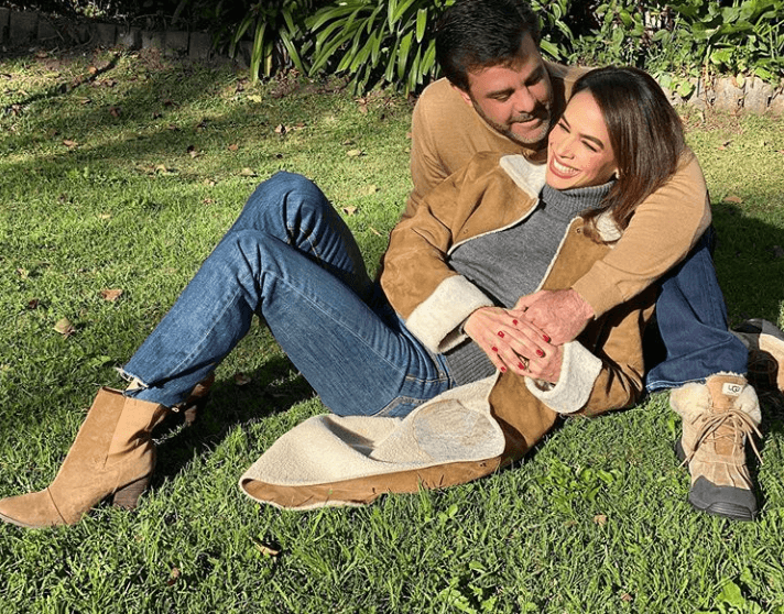 38. Por esos días, la actriz y cantante reveló que estaba lista para ser abuela. Sin embargo, agregó: "Yo a él (Eduardo Jr.) no lo veo listo".