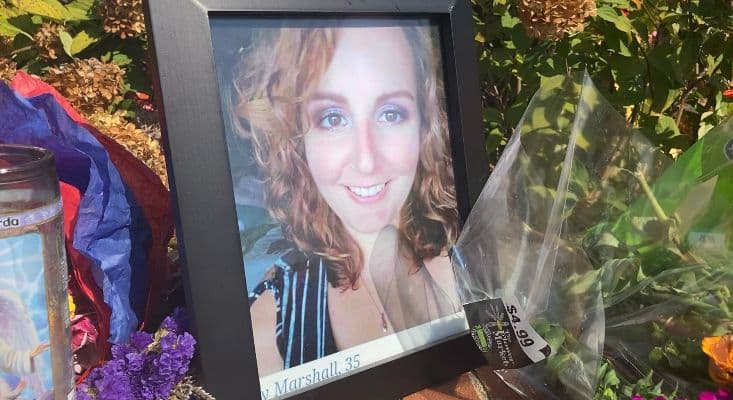 Mary Marshall, de 35 años