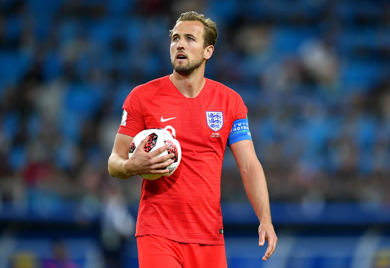 Harry Kane (Inglaterra) sigue con seis goles en el primer lugar de la tabla de goleadores, a pesar de no haber anotado en la victoria por 2-0 sobre Suecia en los cuartos de final.