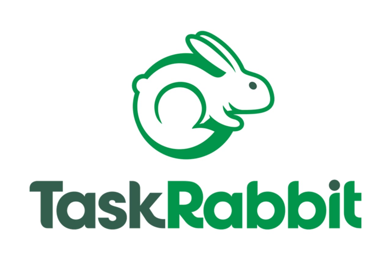 <b>TaskRabbit</b>
<br>
<br>Esta plataforma conecta a quienes están
<a href="https://www.taskrabbit.com/?utm_source=pd_search&utm_medium=ggl&utm_campaign=Google_Search_US_MultiCity_T4_BrandPriority_Exact&utm_campaignID=12512980312&utm_content=120714410282&utm_term=taskrabbit&utm_creative=504988546516&utm_extensionid=&utm_target=kwd-25146543004&utm_network=g&utm_locationid=9011949&gclid=Cj0KCQjwna2FBhDPARIsACAEc_VyU60WZ-lA7qgZsjHPFXcmTnVRPigdzwk8Wx1jAc11Yt1y4R8UGggaAhCAEALw_wcB"><u>dispuestos a realizar casi cualquier tipo de oficio manual</u></a> con sus clientes potenciales.
<br>
<br>Su perfil en la aplicación debe explicar si entre sus habilidades está armar una estantería, limpiar un garaje o hacer recados, trabajos que generalmente requieren desempeño físico.
<br>