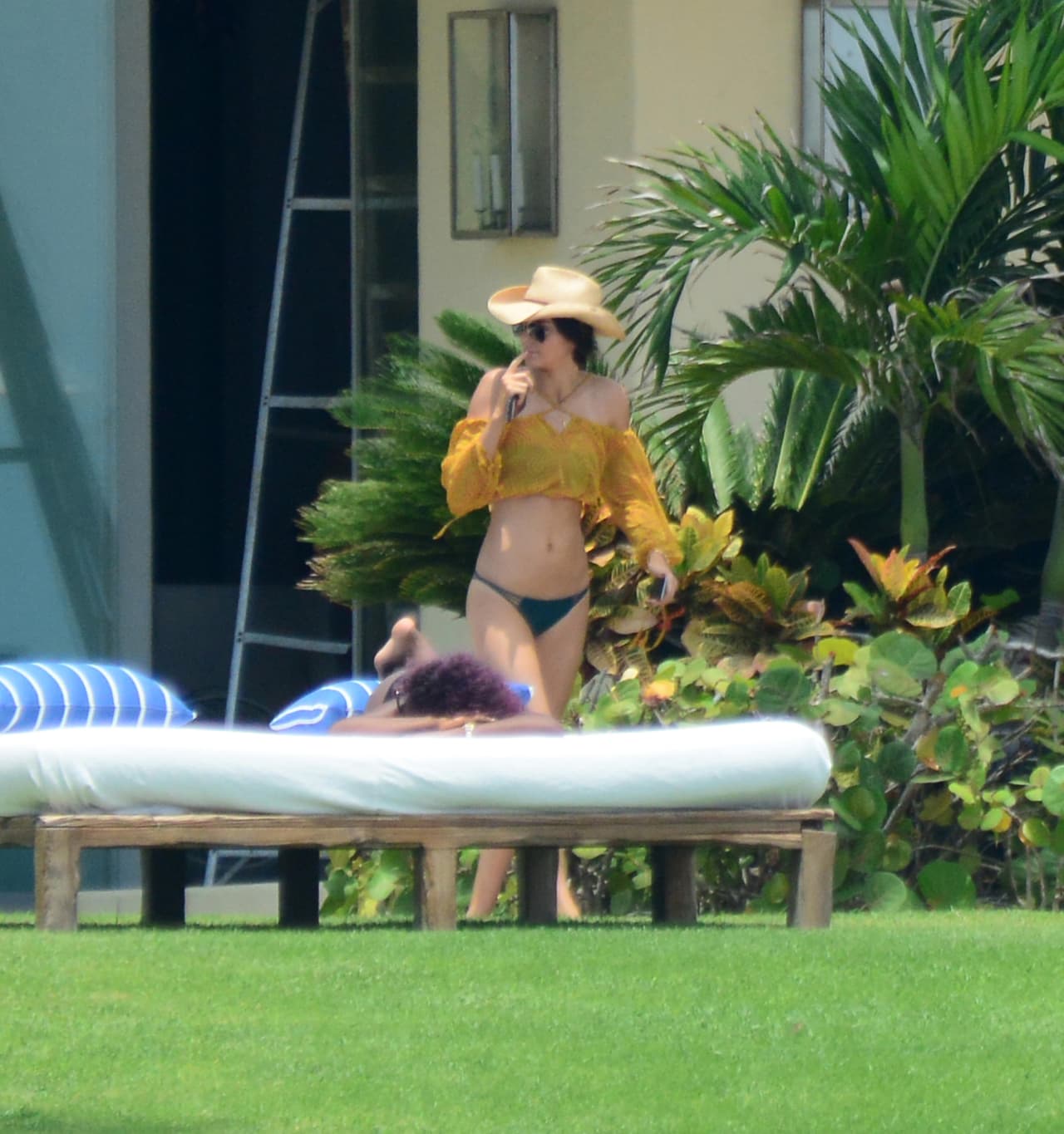 Así se paseó la súper modelo del clan Kardashian.