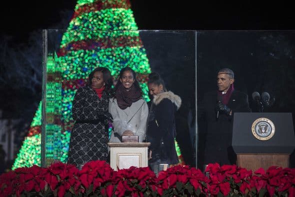 El presidente volvió a acortar, como ya hizo el año pasado, de diez a cinco segundos la cuenta atrás para el encendido del Árbol de Navidad Nacional