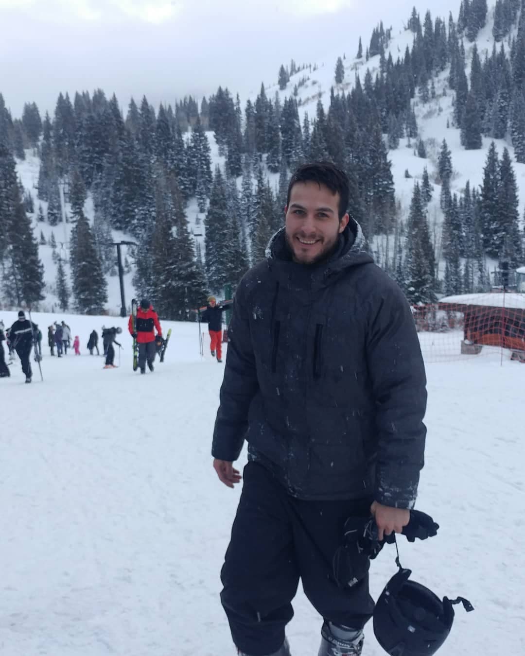 El profesional venezolano de 27 años quería tomar la relación con calma, pues confesó que hacía algún tiempo lo había entregado todo y sufrió cuando perdió a esa persona que tanto amaba. Quería que con Pía fuera algo diferente.