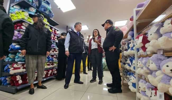 El gobierno de México ha llevado a cabo múltiples operativos para decomisar cientos de miles de productos pirata, provenientes en su mayoría de China (Foto: IMPI)