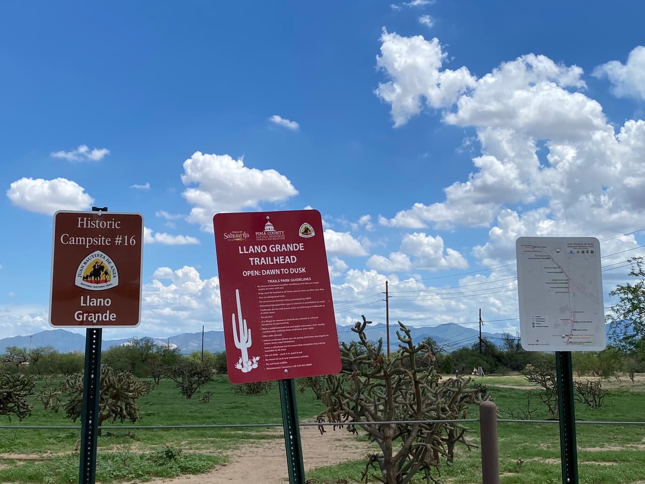 Con el aumento de las inundaciones repentinas, las ciudades del sur de Arizona han podido evitar daños graves por inundaciones en casas y edificios. La infraestructura mejorada ha ayudado a hacer frente a los daños causados por las inundaciones.