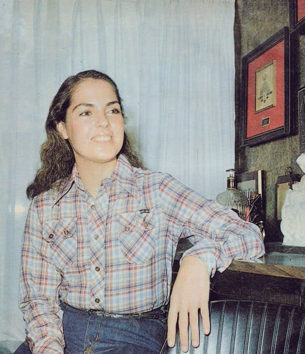 <b><a href="http://www.univision.com/temas/lupita-dalessio">Lupita</a></b> comenzó su carrera musical a principios de los años 70, siendo la triunfadora del concurso de canto de la 'OTI', el cual le abrió la puerta para consolidarse como una de las más grandes intérpretes de los años 80, aunque para esta década la cantante ya contaba con más de 10 discos grabados.