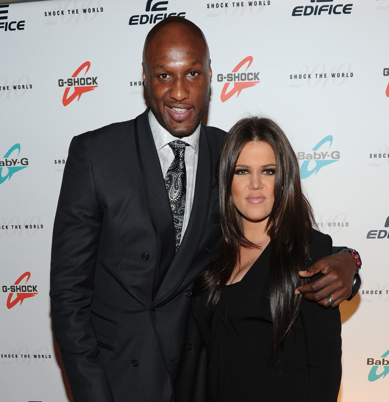 El matrimonio de la menor de las Kardashian 
<b><a href="https://www.univision.com/entretenimiento/kardashian/khloe-kardashian-desalojo-al-padre-de-lamar-odom-de-su-casa-video/embed" target="_blank">pasó por varios momentos críticos</a></b>, especialmente por los problemas que el basquetbolista tuvo con las drogas.