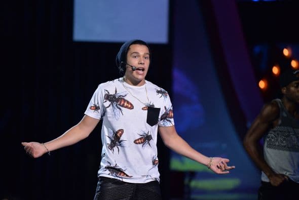 Austin llegó por primera vez a Premios Juventud con todo su talento para volver locas a todas las chicas.