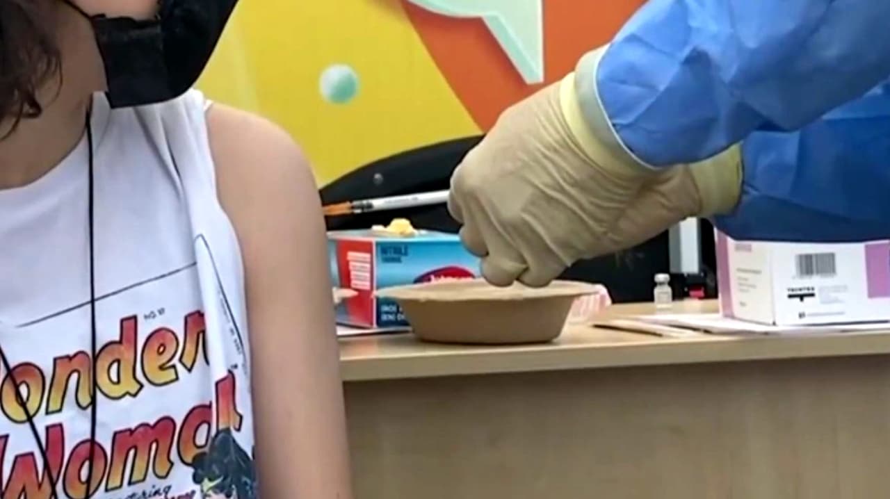 Reducción de vacunas, recomendación de Gobierno y las consecuencias para la salud en EEUU: Análisis