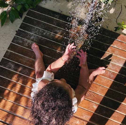 "Ella aquí está en el cielo", afirmó Kylie al pie de esta instantánea.