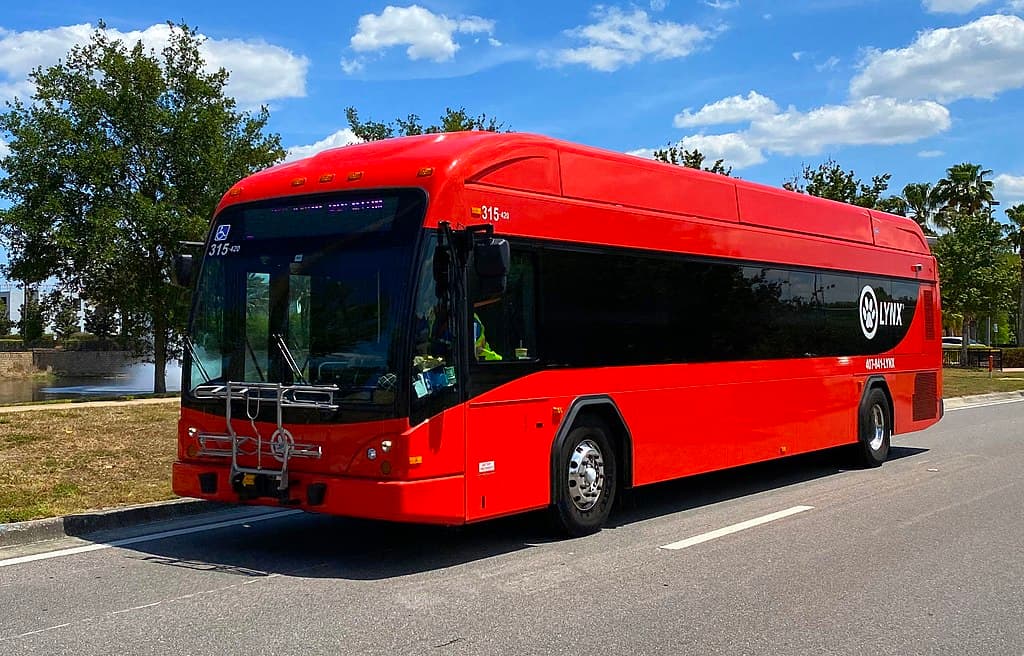 Planean crear nueve estaciones de autobús de tránsito rápido cerca de Orlando con $300,000