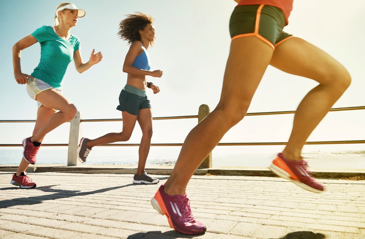 Sin embargo, debes saber que un entrenamiento de este tipo añade mucho estrés al cuerpo, sobre todo al corazón y a los músculos, por lo que es recomendado solamente para runners con experiencia.