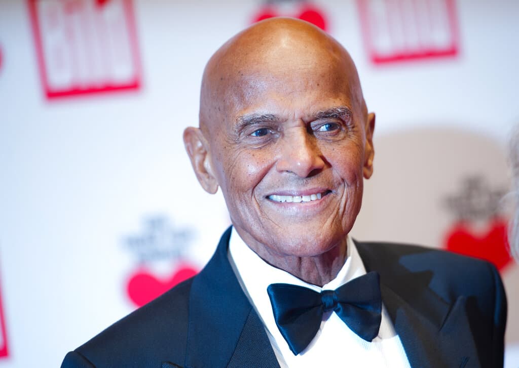 Harry Belafonte, laureado actor y líder de los derechos civiles, muere a los 96 años de edad
