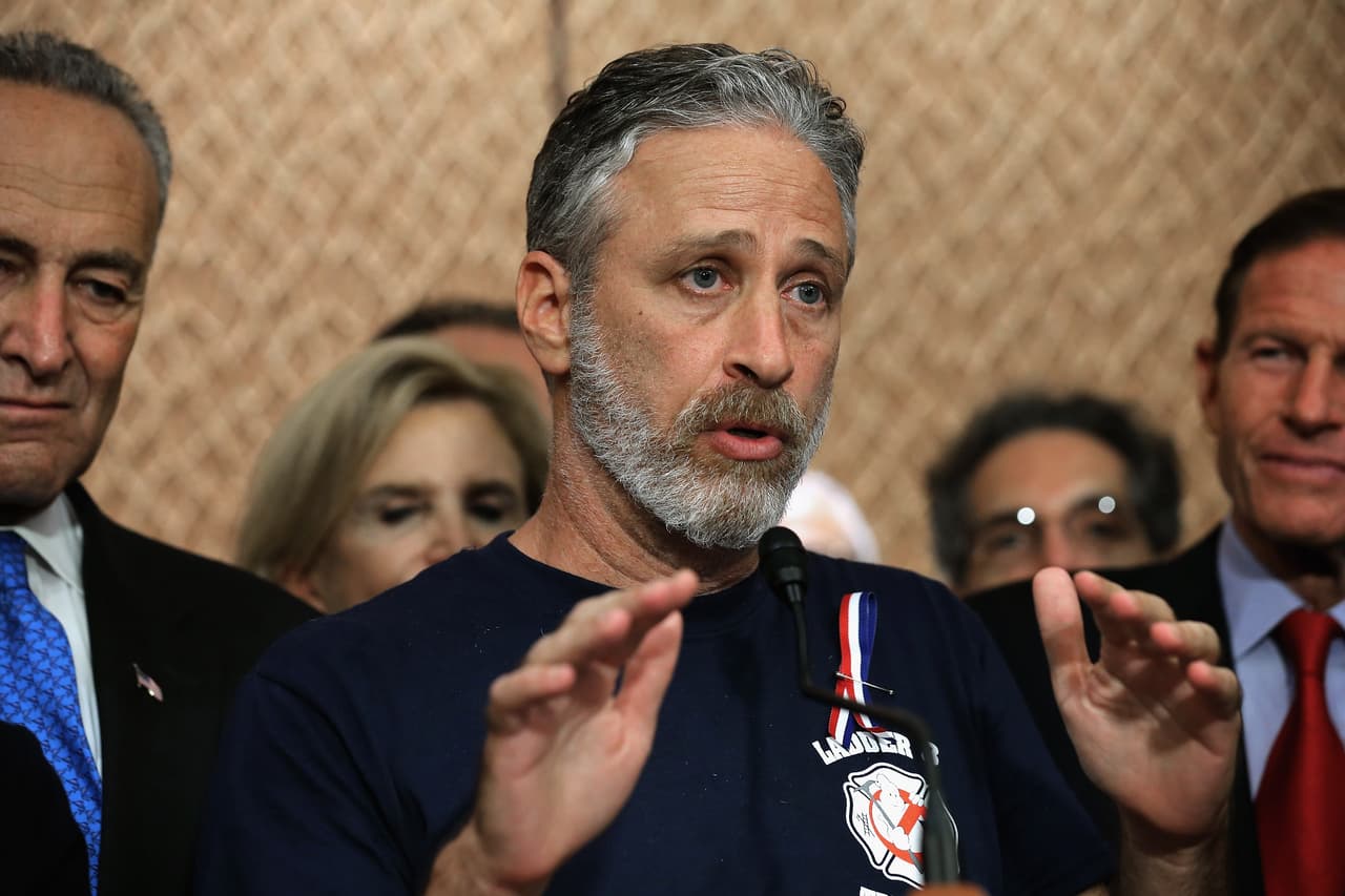 El #ZadrogaAct, la ley de salud que defiende Jon Stewart