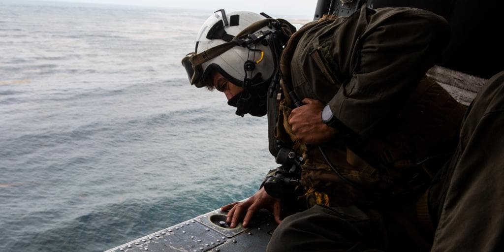Los ocho jóvenes desaparecidos se hundieron en la nave de entrenamiento a unos 600 pies de profundidad cerca de la isla de San Clemente.