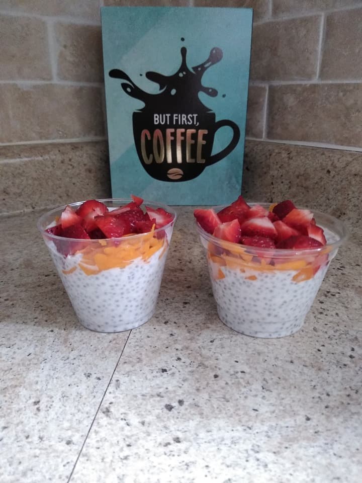 Algunos participantes del Reto 28 libre de azúcar como Jandy Birruete decidieron hacer el reto junto a su pareja. Jandy nos compartió esta foto de su porción y la de su esposo.