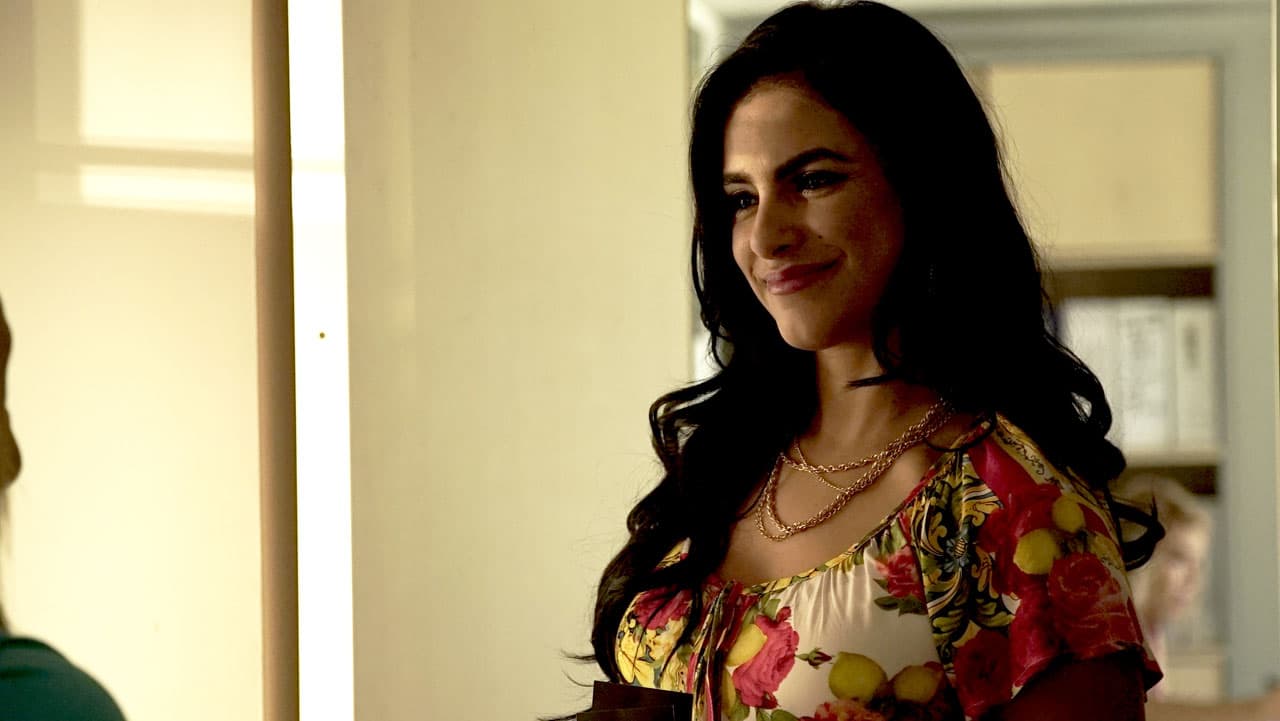 Liz Gallardo es la actriz que se encarga de interpretar a Graciela Beltrán en 
<b><i><a href="http://www.univision.com/series/su-nombre-era-dolores" target="_blank">Su nombre era Dolores, la Jenn que yo conocí</a></i></b>.