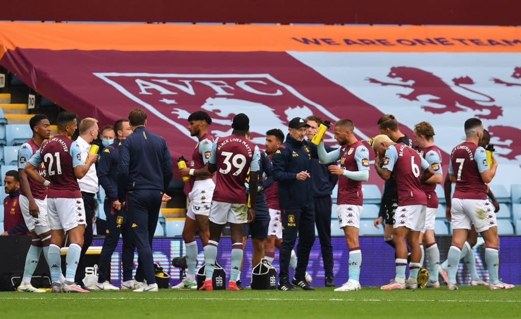 Regresa la Premier League y el Aston Villa reparte puntos con el Sheffield United al empatar sin goles. El Aston Villa sigue penúltimo, en puestos de descenso.