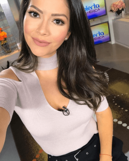 Después de haber sido trasladada a un hospital, donde se confirmó que no era fractura, los médicos le explicaron que todo dependía de la recuperación de su cuerpo para saber si podría bailar.