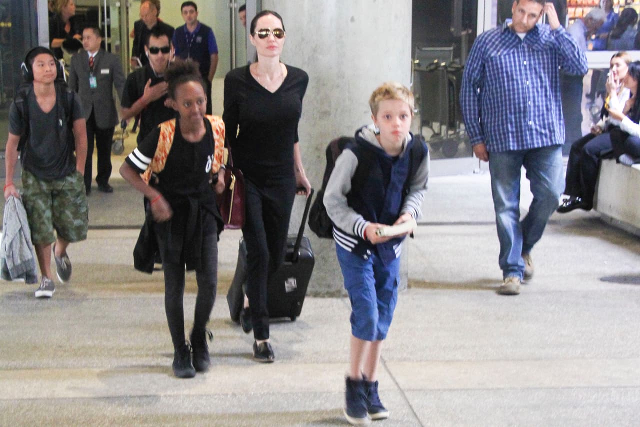 La nena se ve muy linda con su nuevo look.