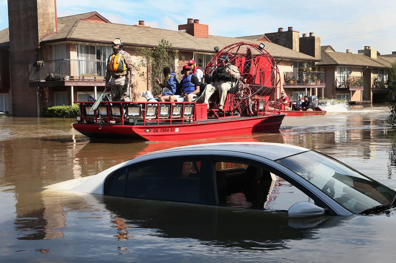 Texas y Houston pelean por el dinero federal destinado a los afectados por el huracán Harvey