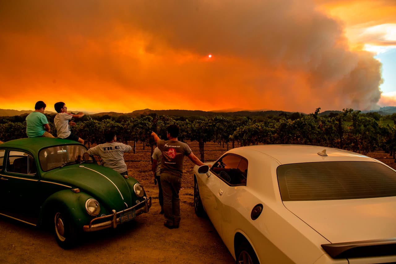 El gobernador de California, Gavin Newsom, dijo este viernes que más de 500 incendios de diversos tamaños se han reportado en el estado.