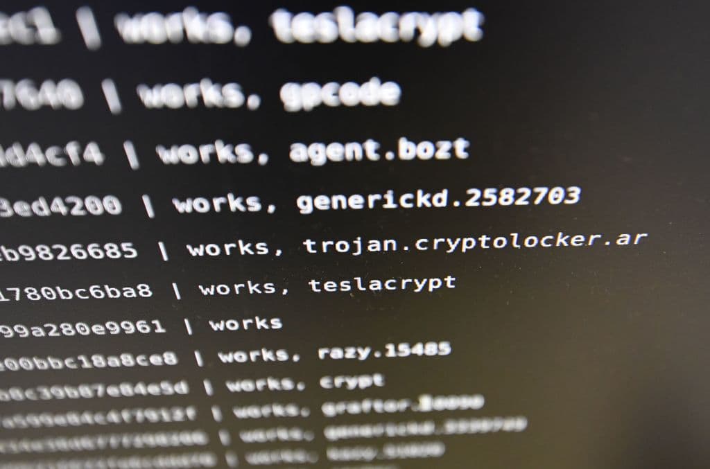 Twitter recibe un ataque informático masivo con mensajes en turco pro Erdogan