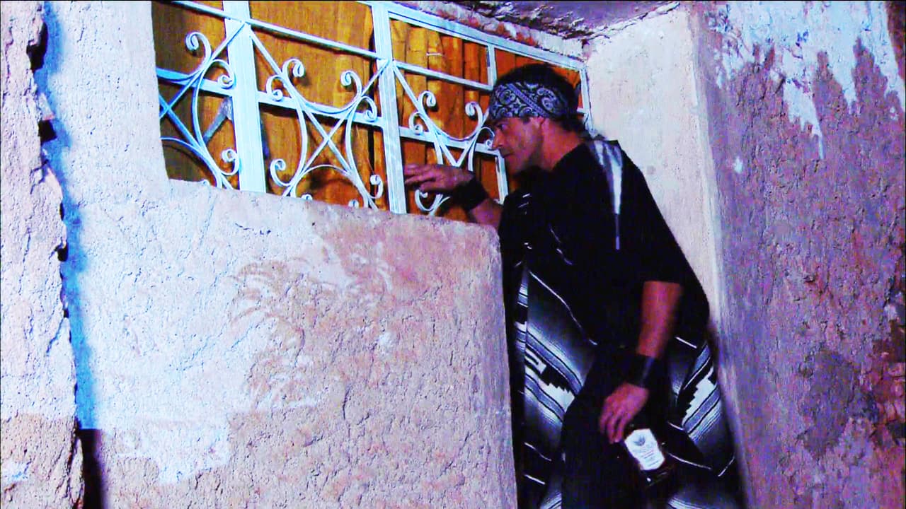 ¿Qué haces Manuel? ¿Por qué estás afuera de la casa de Verónica y Martín? ¿Qué tienes planeado?