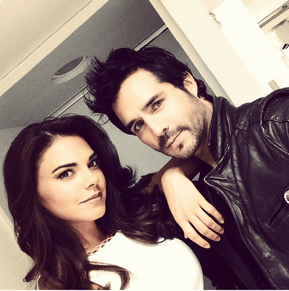 Cada noche prendieron chispas en la pantalla.