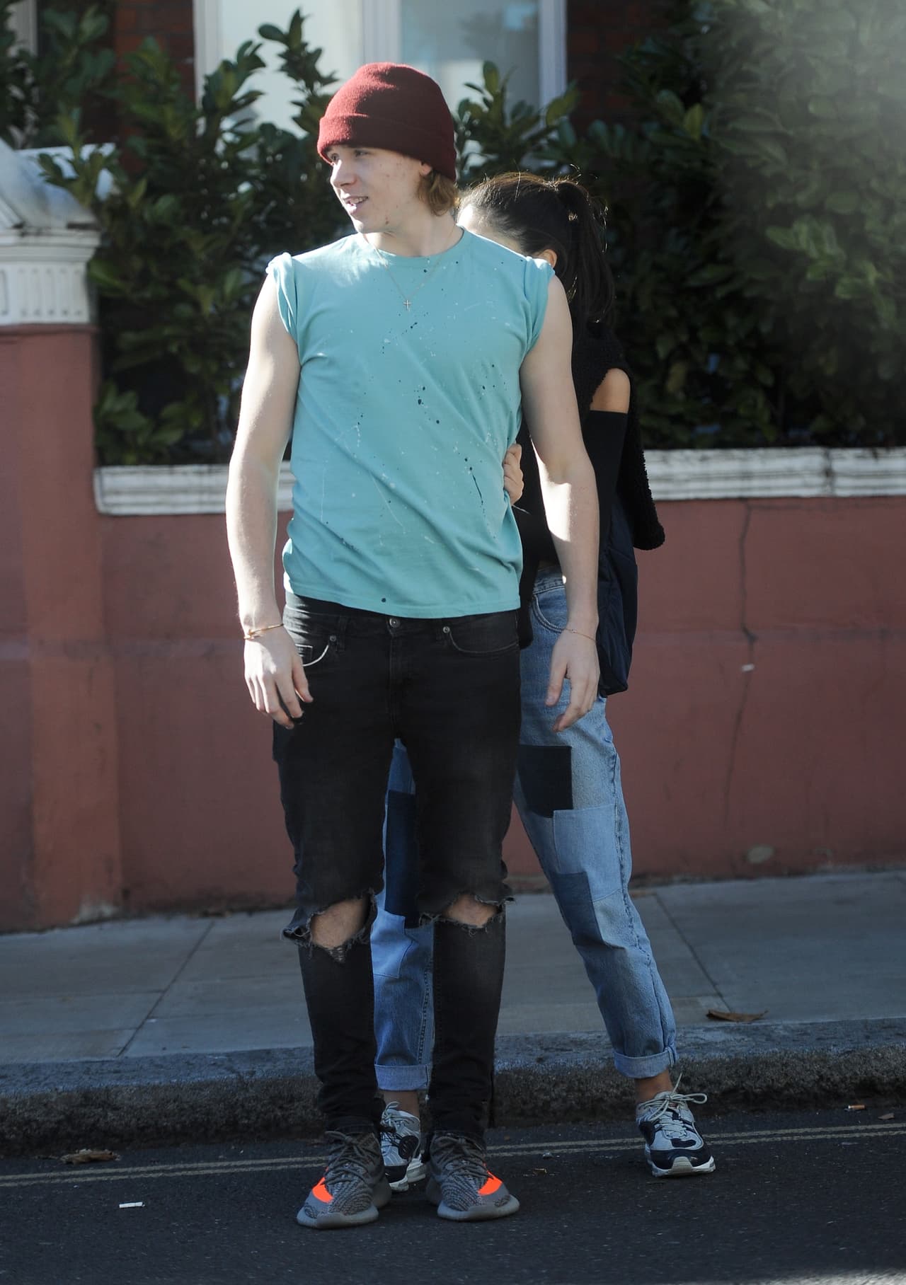 Vivió un apasionado y breve romance con Chlöe Grace Moretz.