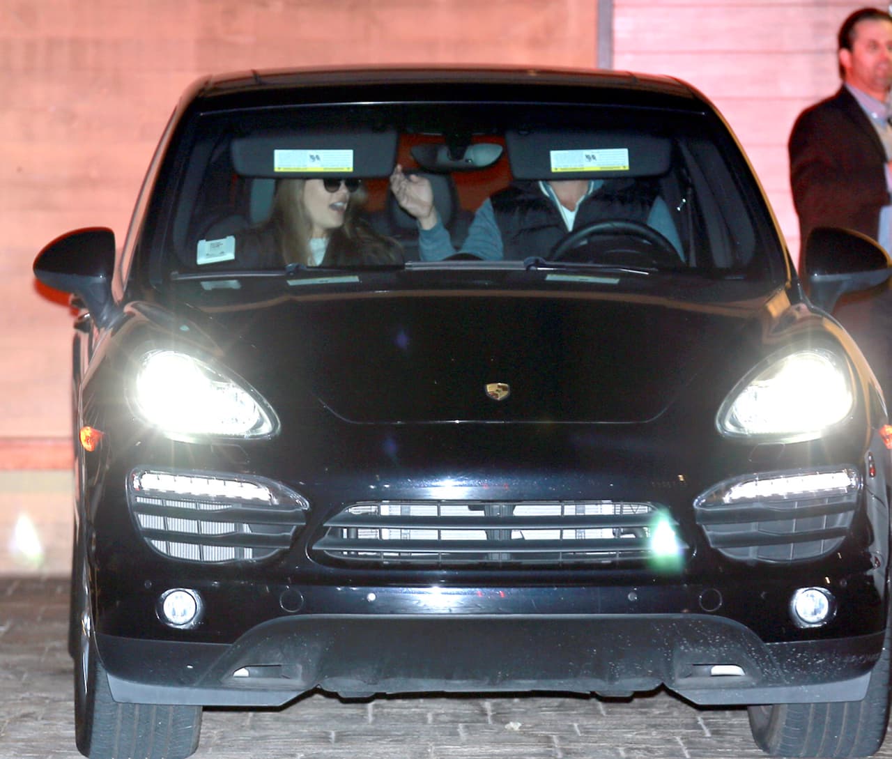 Parecían muy divertidos con la atención de los paparazzi, pero...