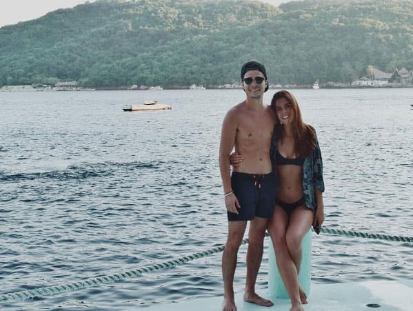 Casi tres años de relación fue lo que duró la pareja de enamorados, pero el amor se acabó hace algunos meses y al parecer la joven se decepcionó tanto de él que lo corrió de su casa.